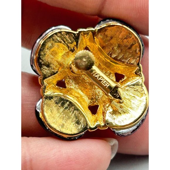 Signed NAPIER Clip On Earrings 80s Jeweled Multicolor Cabochons with Faux Pearls - Picture 5 of 6